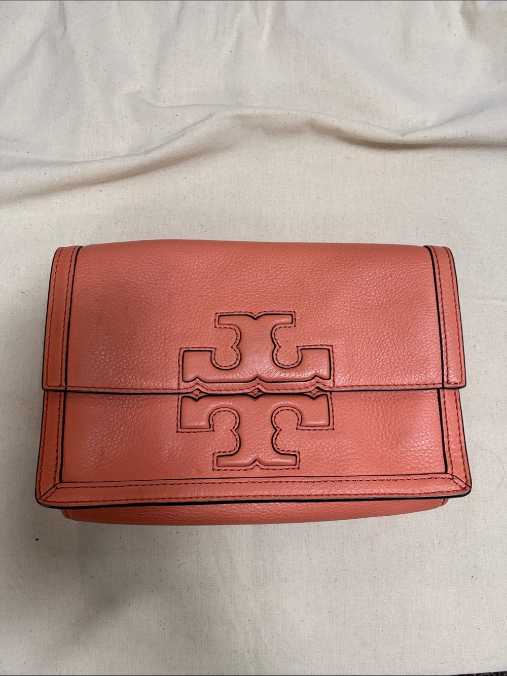 Tory Burch Coral-Peach Leather Bag with Logo Detail no crossbody chain